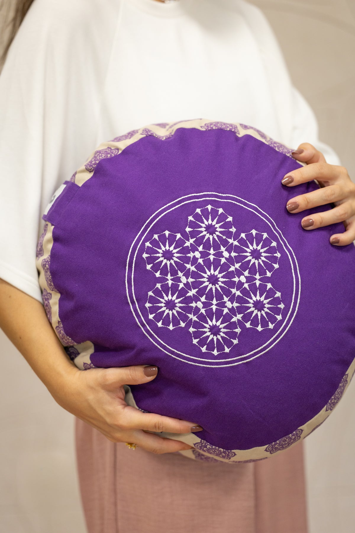 Meditation Cushion, Full-round, Amethyst Lotus