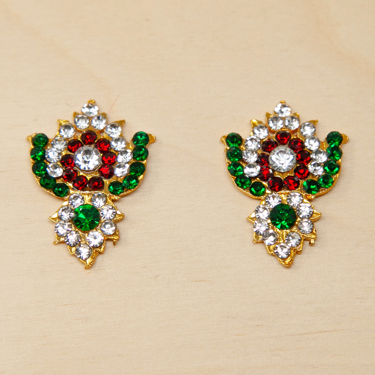 #Design_Emerald & Mahogany