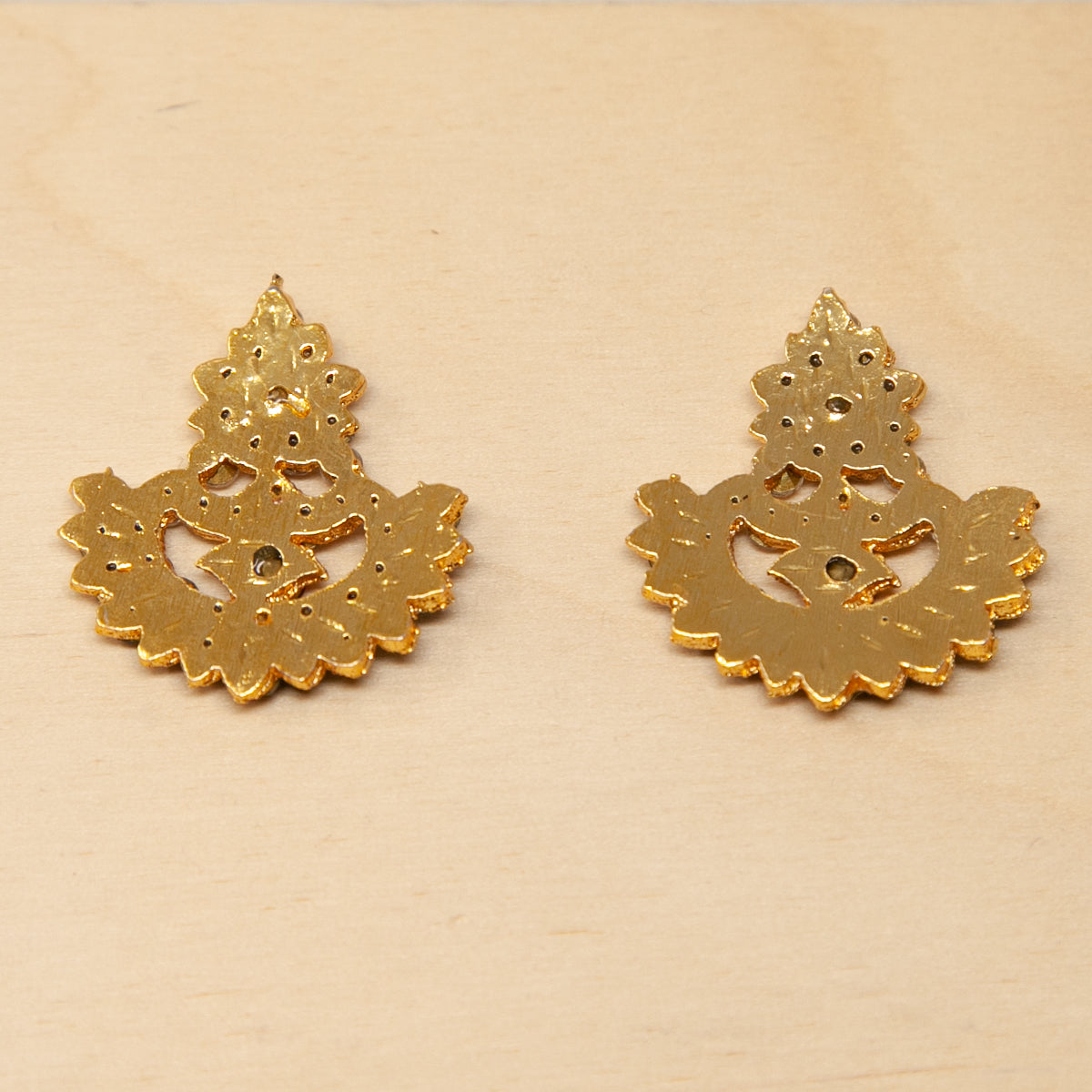 Coppia di orecchini in pietra - Ciotola serena / 32x28mm / Gioielli in pietra per decorazioni divine