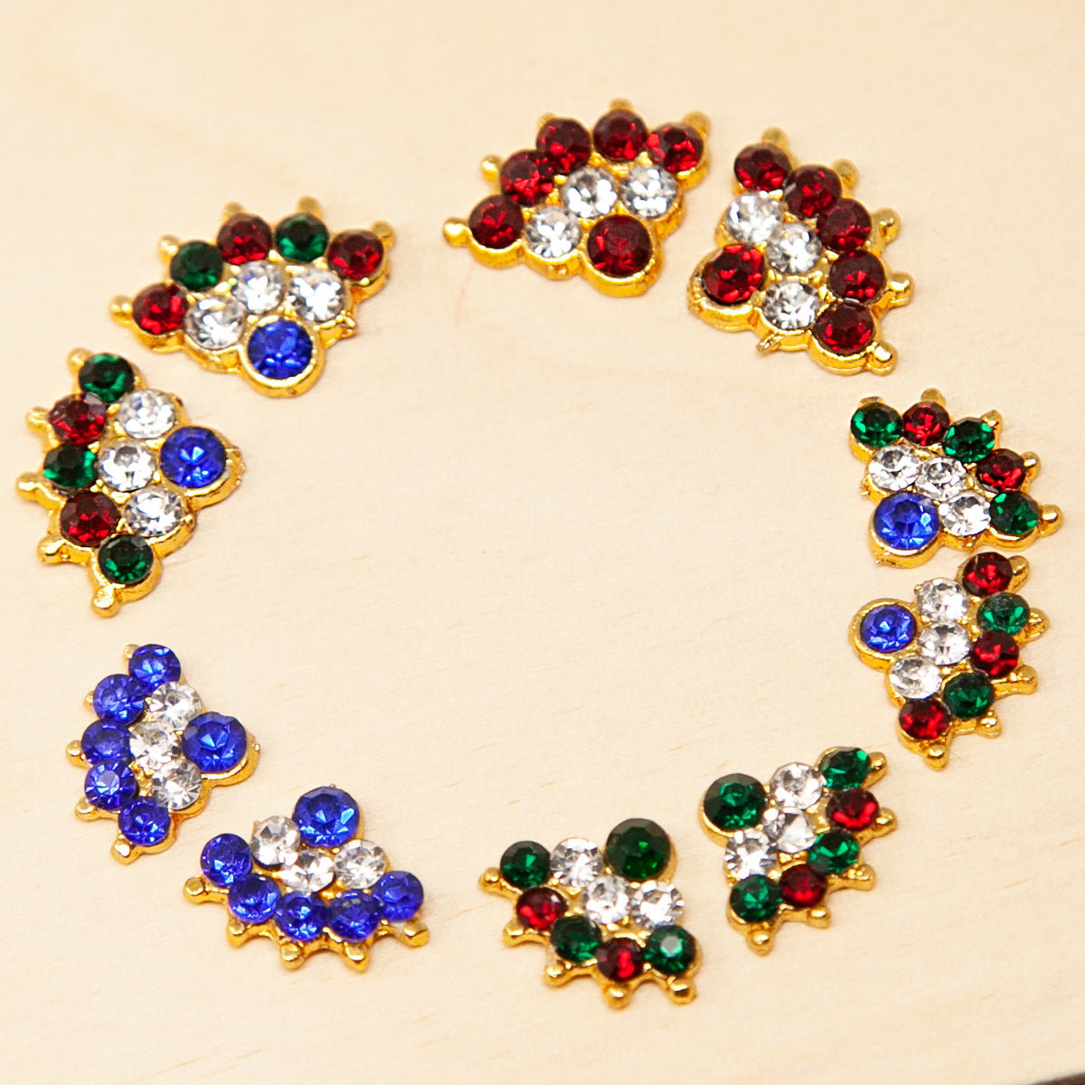 Stone Pottu - Zampa Selvaggia / 12x15mm / Gioielli in Pietra per Decorazioni Divinità