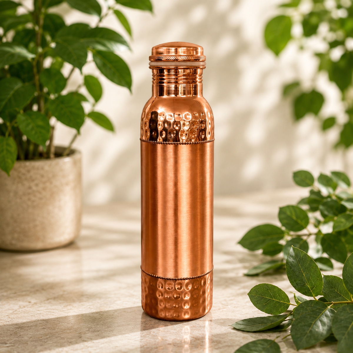Copper water bottle, hammered high, matte finish, 950 ml