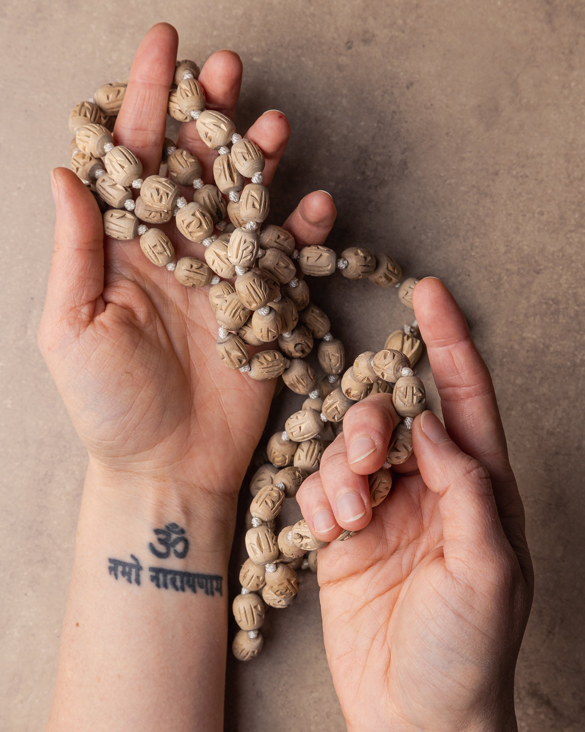 Tulsi mala 'Radha' (rotondo)