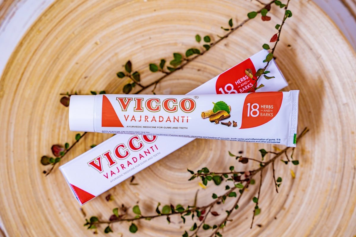 Vicco Vajradanti Toothpaste, 100 gram