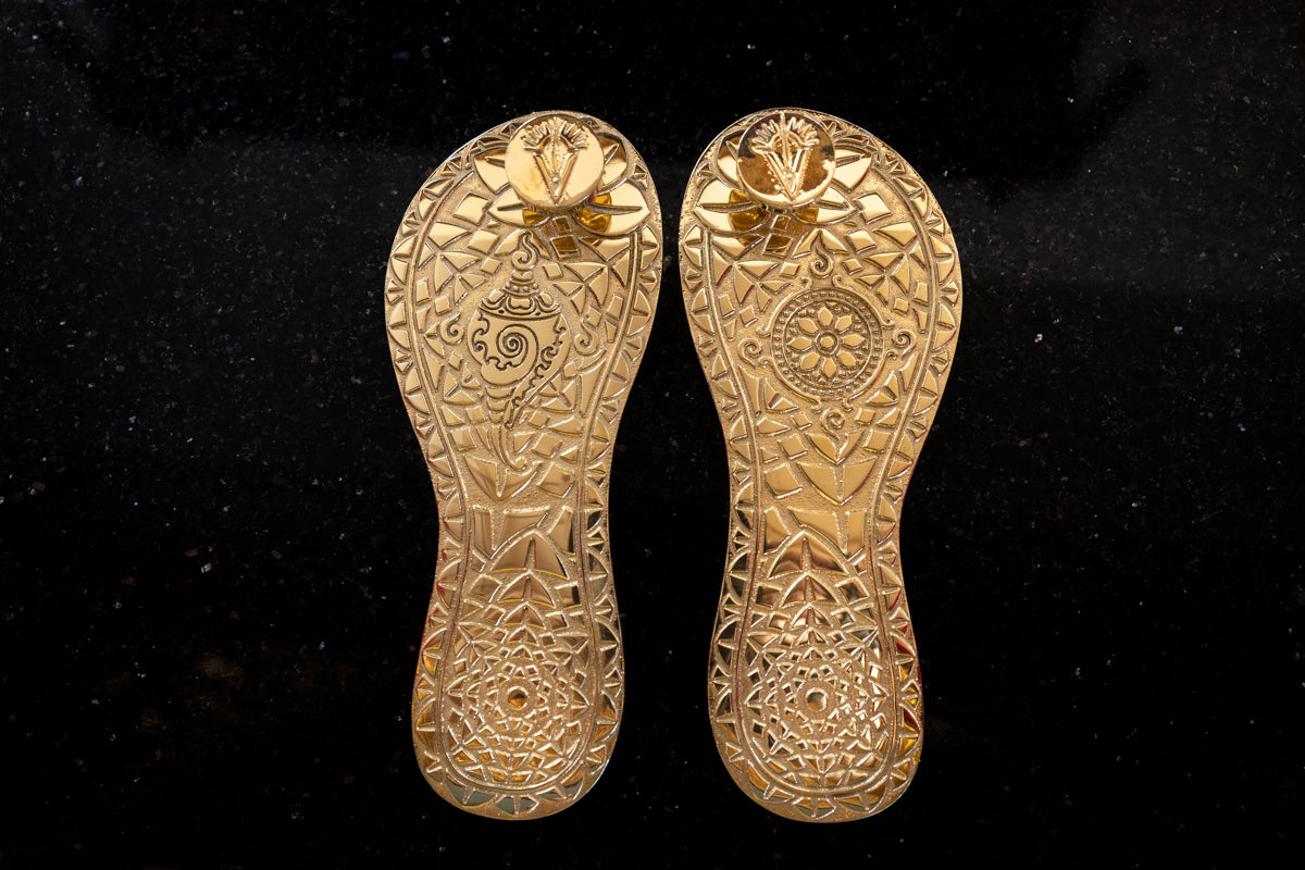 paduka chappals online