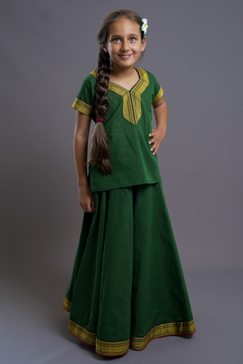 Girl's Gopi Dress Set, 7-8 years